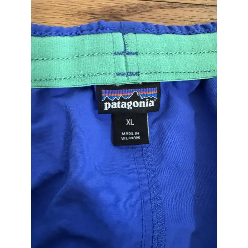 Patagonia men’s baggies